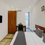 Collection O Amar Hotel