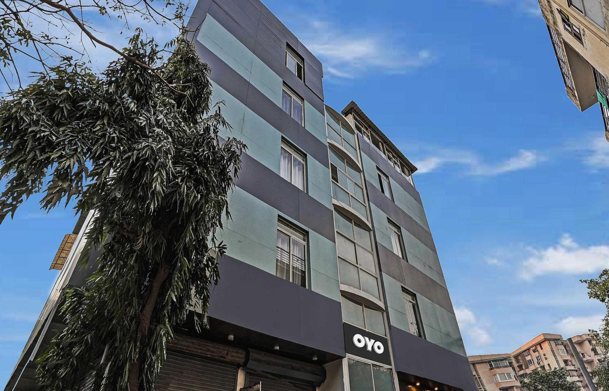 Super Collection O Amar Hotel 4*